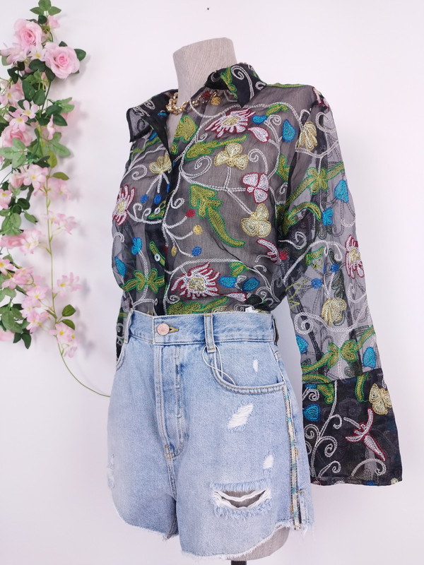 [V-BLU-002] Blusa Vintage Bordado Negro Semitransparente 90s