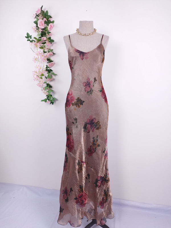 [V-VEST-004] Vestido Vintage Maxi Fiesta Satinado Lencero Rosas